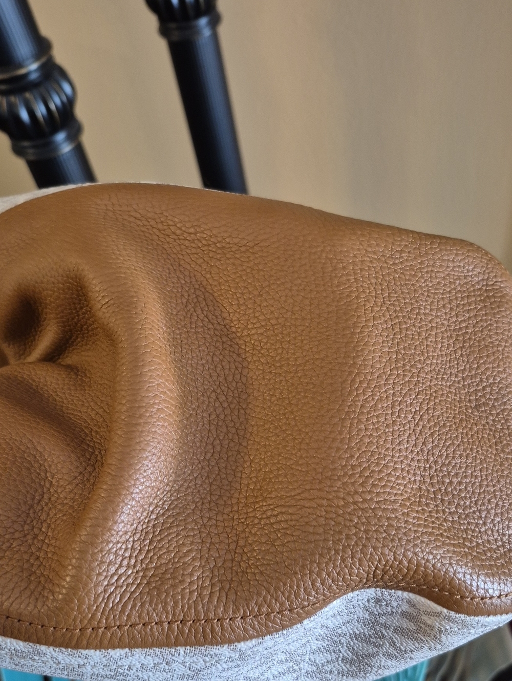 Michael Kors Purse Classic Hobo  MK Over Cream Backdrop Brown Trim Gold Emblemn - Picture 5 of 10